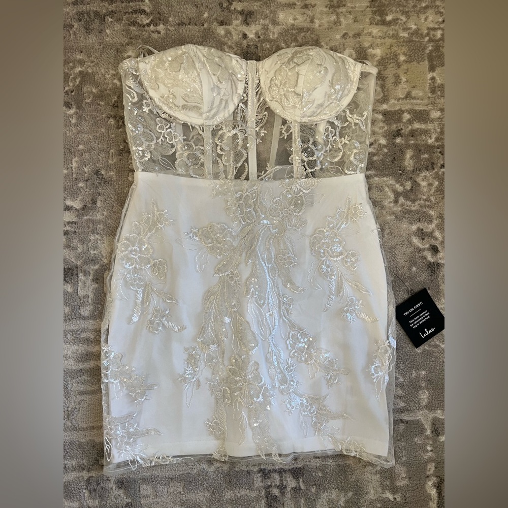 Lulu's Ivory Floral Lace Dress with Sequins NWT